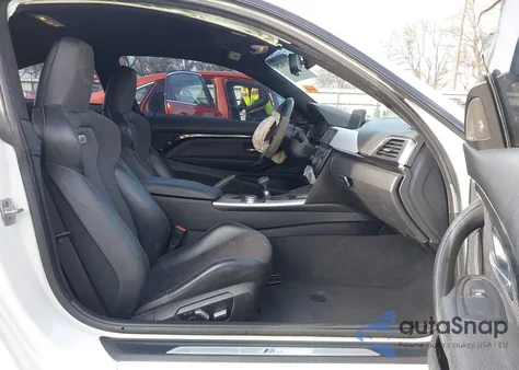 2016 BMW M4 z USA, uszkodzony, nr VIN WBS3R9C5XGK335708